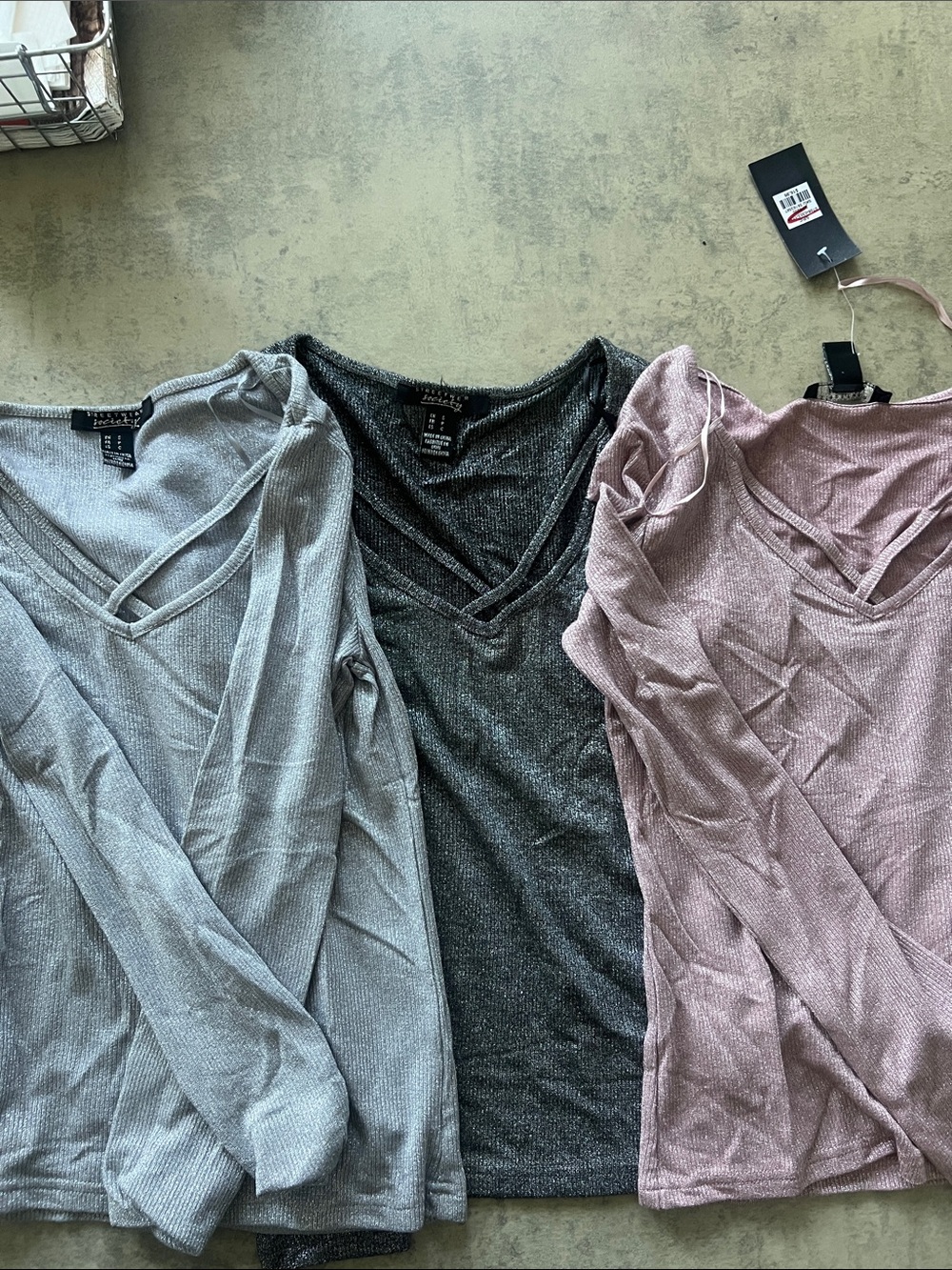 Women's Ribbed V-Neck Long Sleeve Top - Grey, Black, Mauve pack of 3